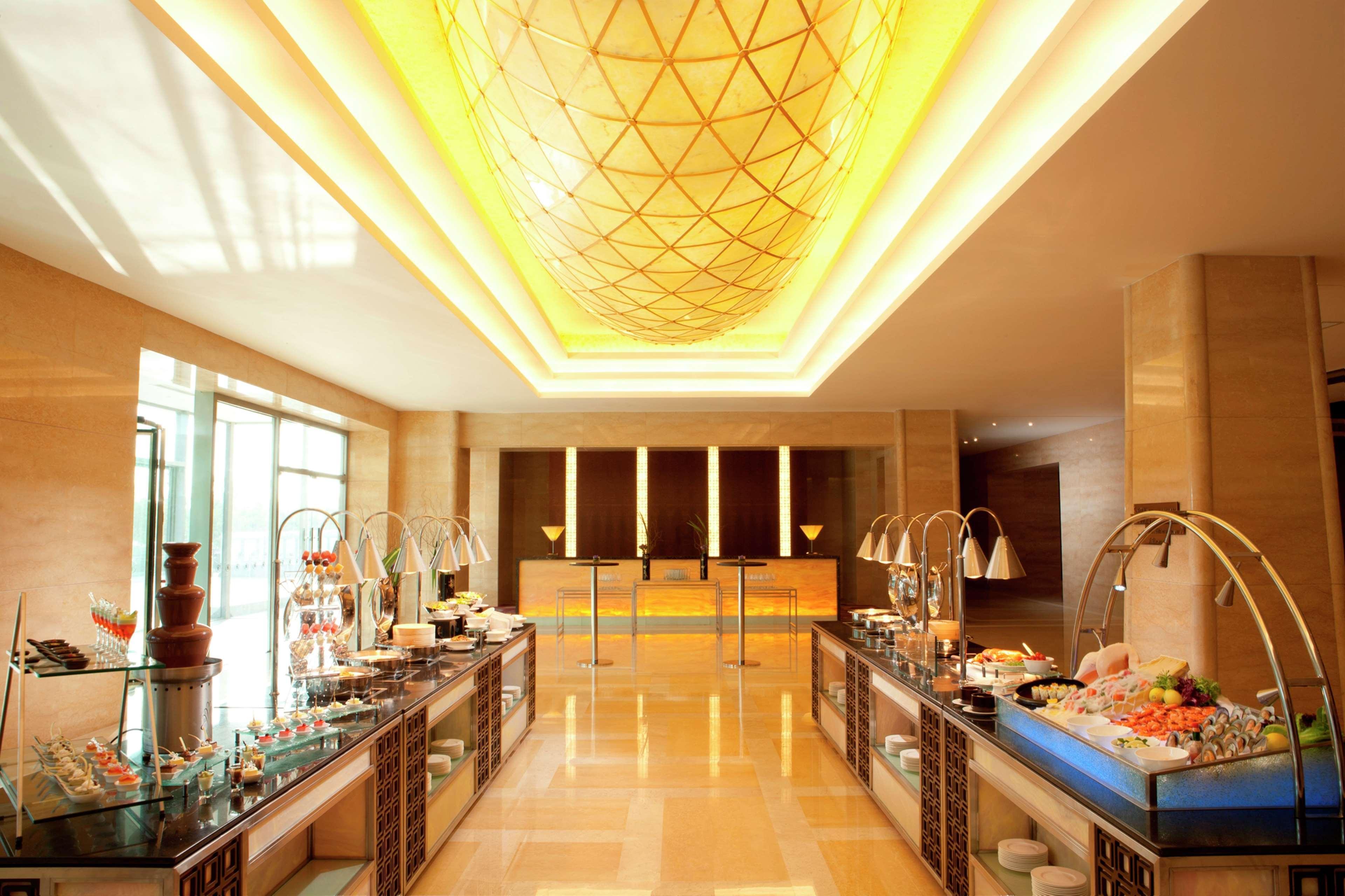 Hilton Beijing Capital Airport Hotel Shunyi Exterior foto