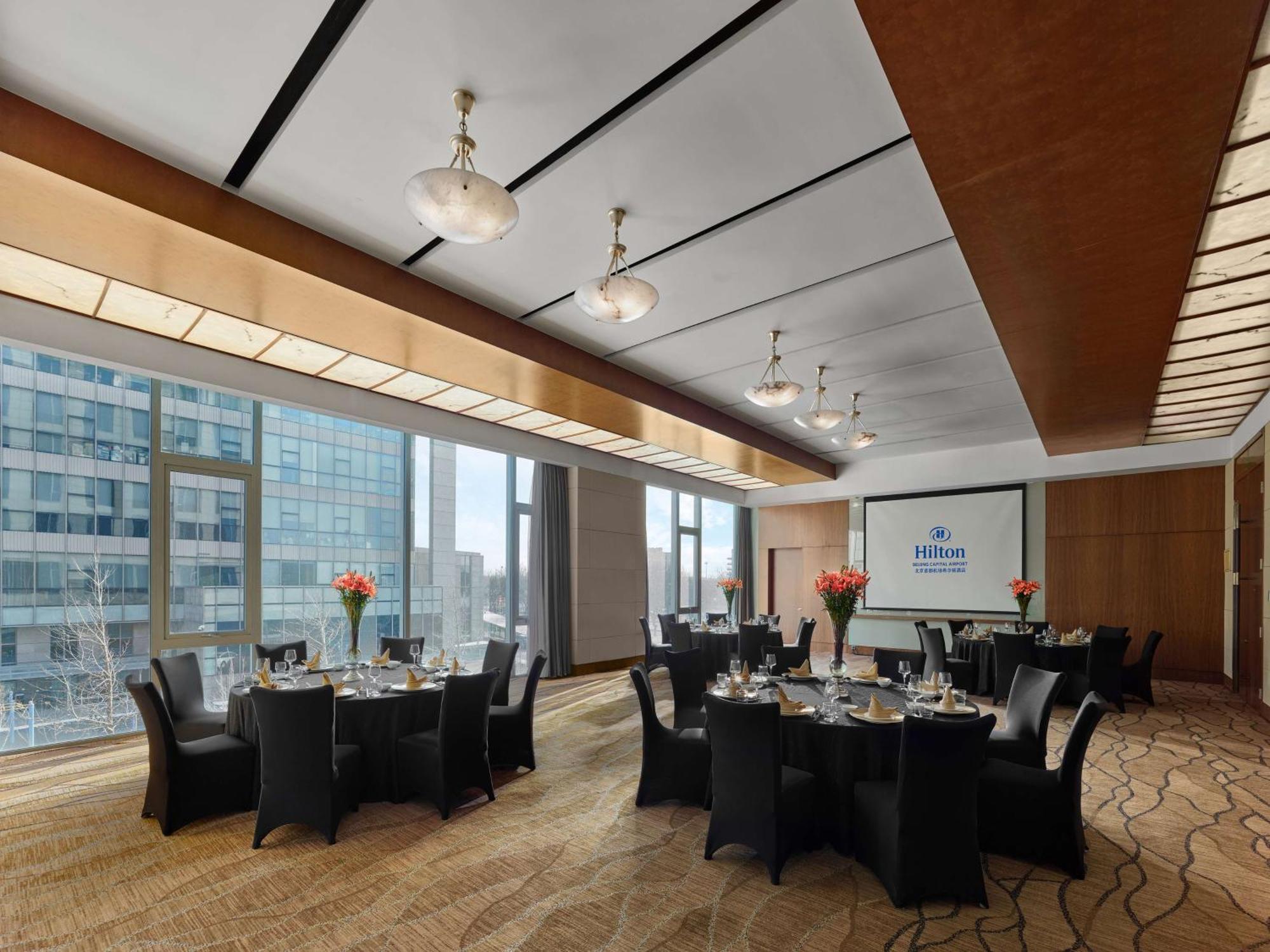 Hilton Beijing Capital Airport Hotel Shunyi Exterior foto