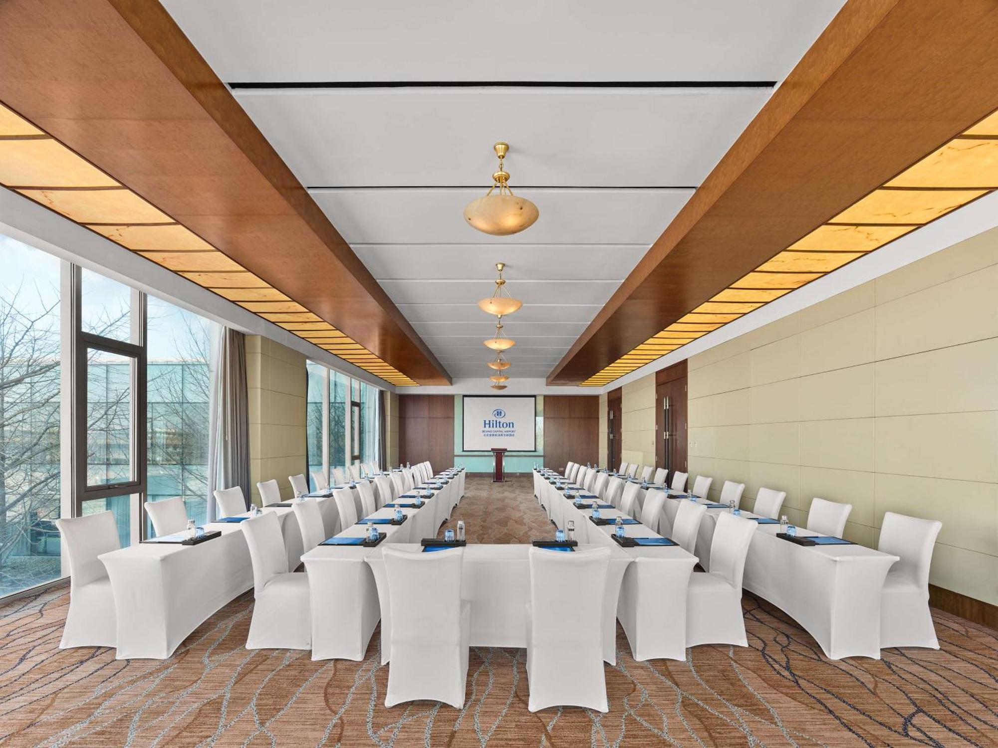 Hilton Beijing Capital Airport Hotel Shunyi Exterior foto